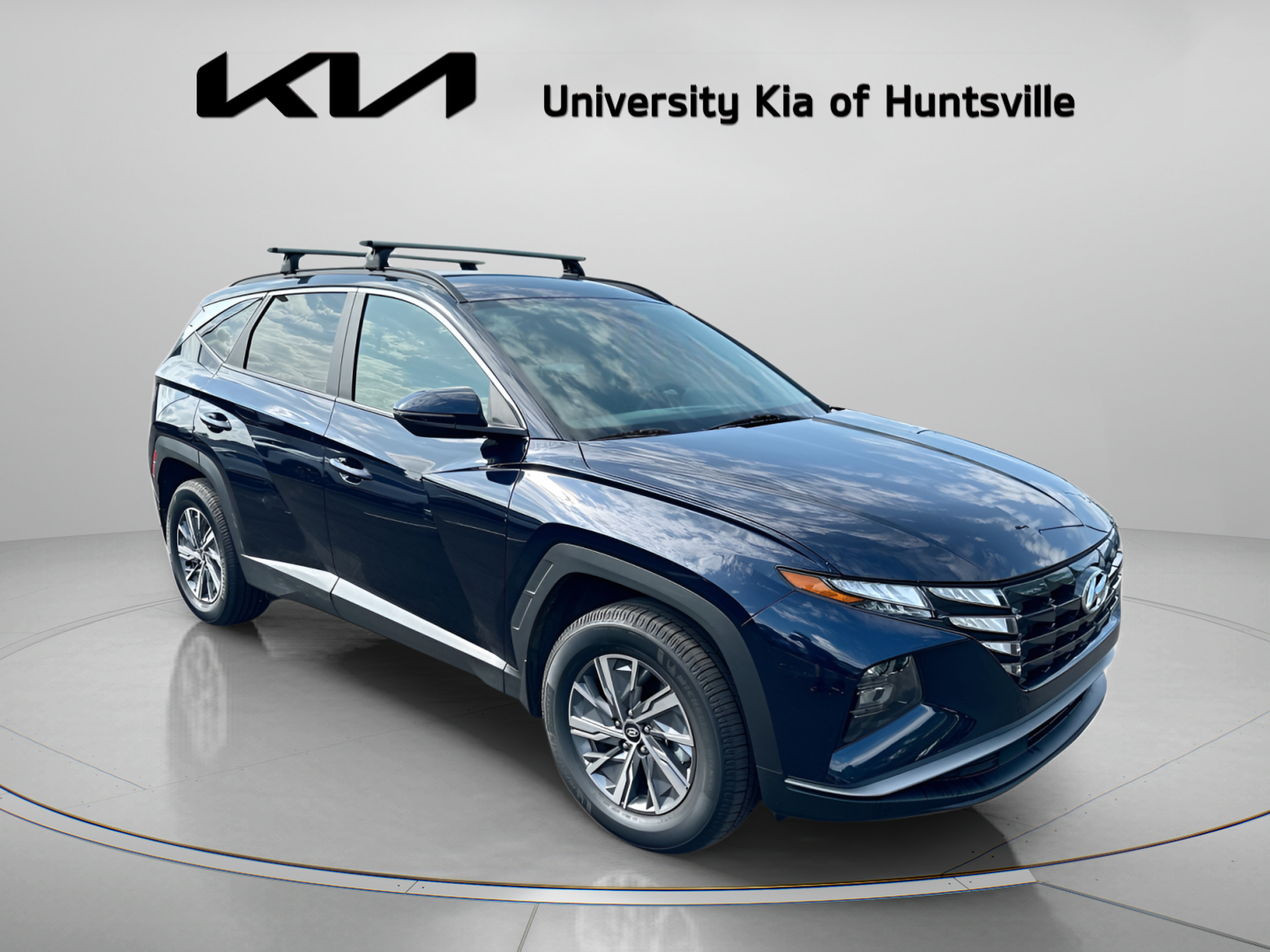 Used 2023 Hyundai Tucson Blue AWD/4WD image 2