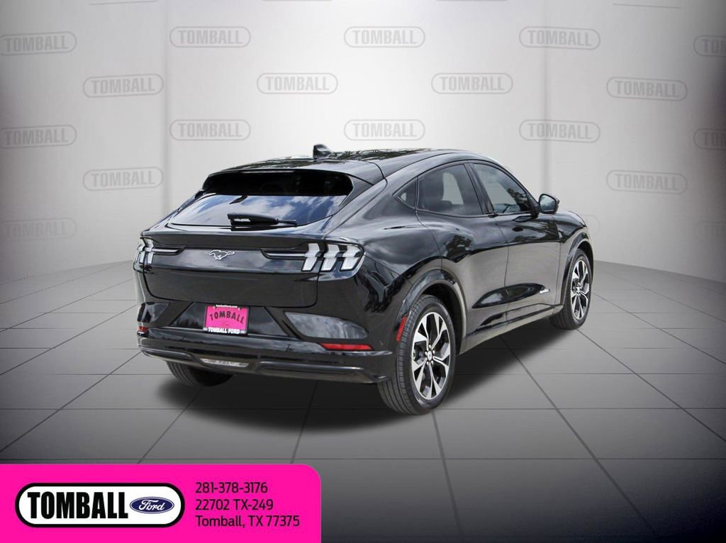 Used 2023 Ford Mustang Mach-E Premium image 7
