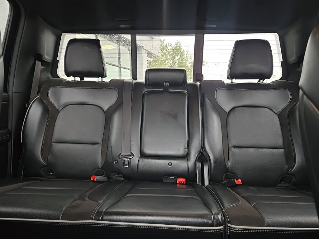 Used 2023 RAM 1500 Laramie AWD/4WD image 9
