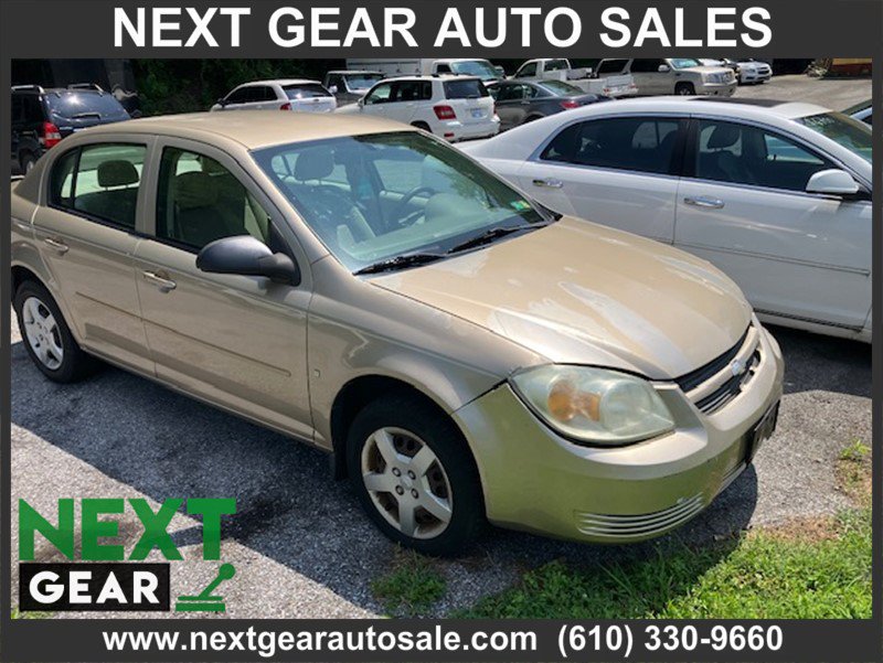 Used 2006 Chevrolet Cobalt LS FWD image 2