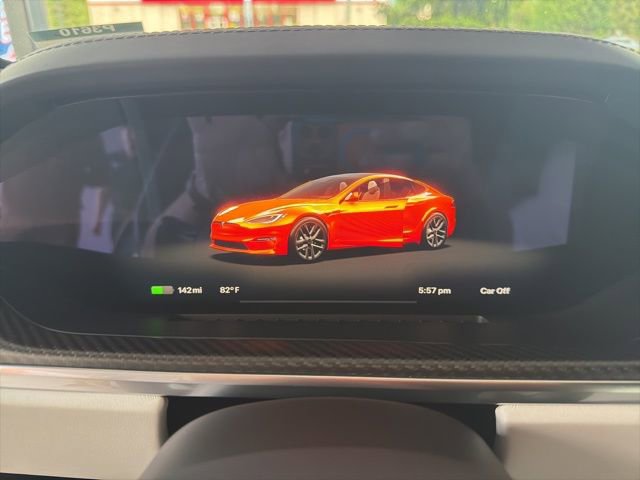 Used 2021 Tesla Model S Plaid image 10