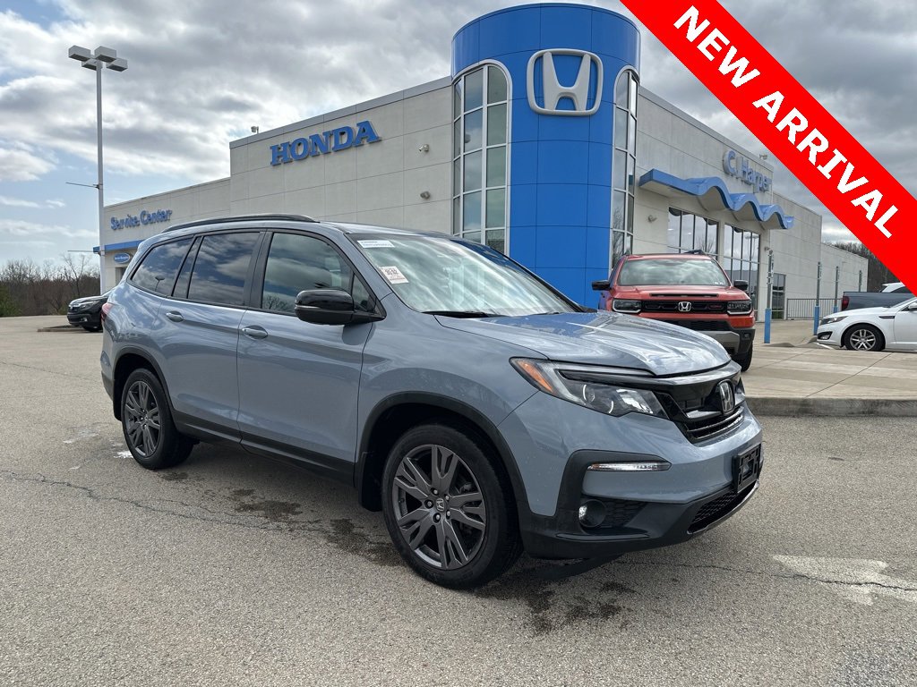 Used 2022 Honda Pilot Sport image 1