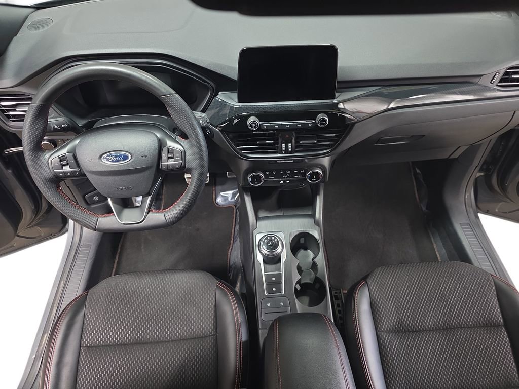 Used 2023 Ford Escape ST-Line FWD image 5