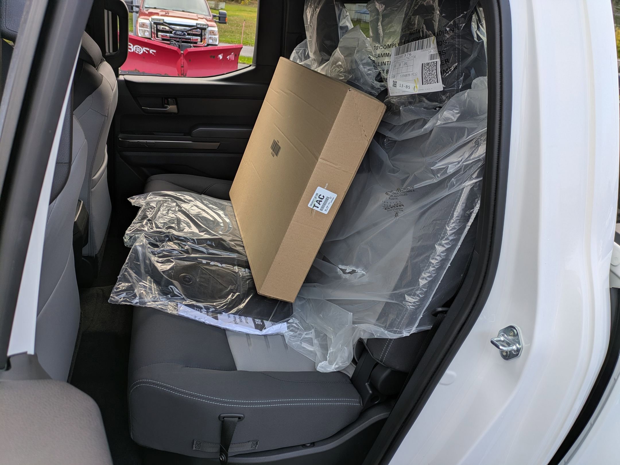 New 2025 Toyota Tacoma 4x4 Double Cab image 17