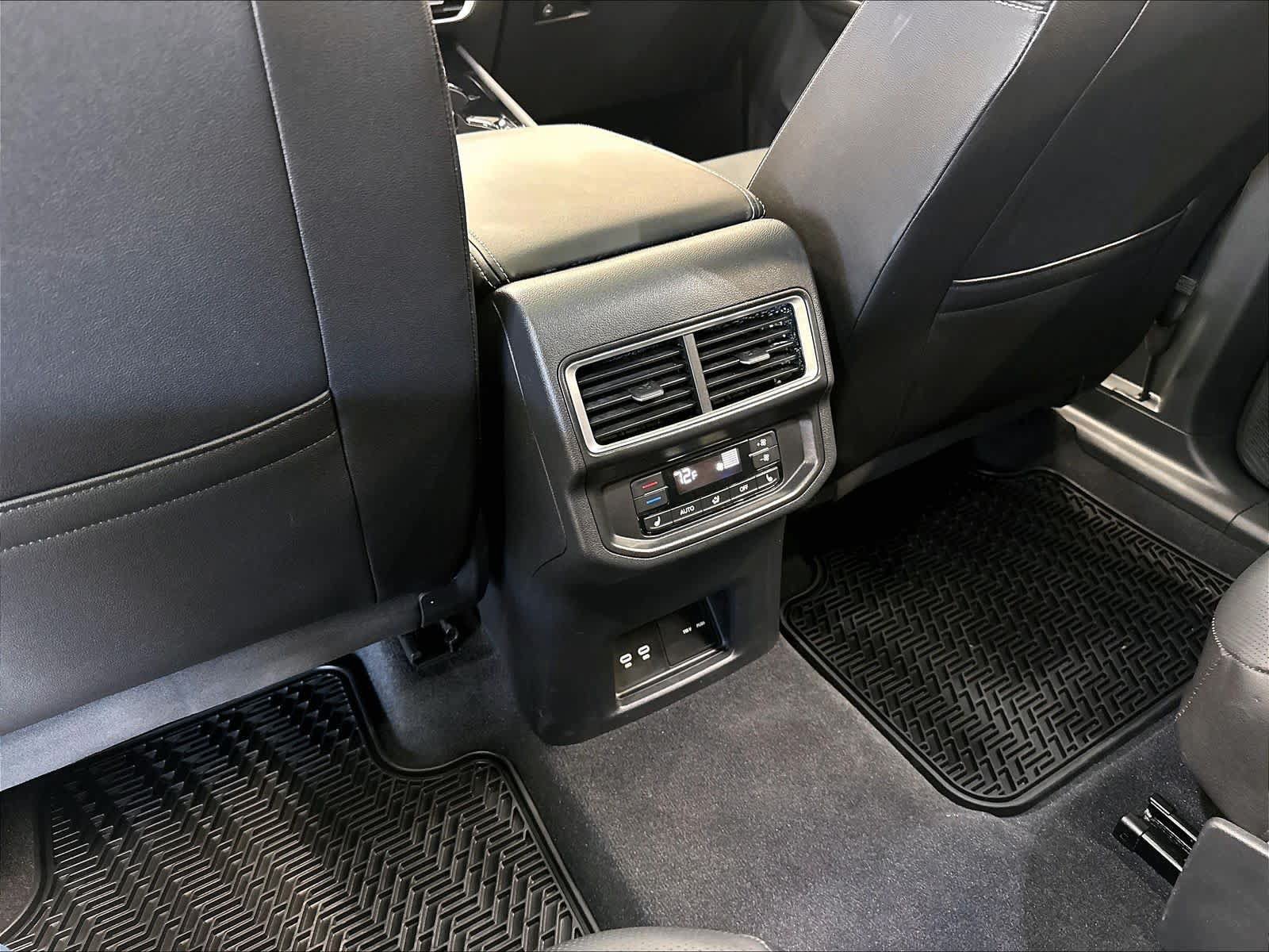 Certified 2026 Volkswagen Atlas SEL Premium R-Line AWD/4WD image 13