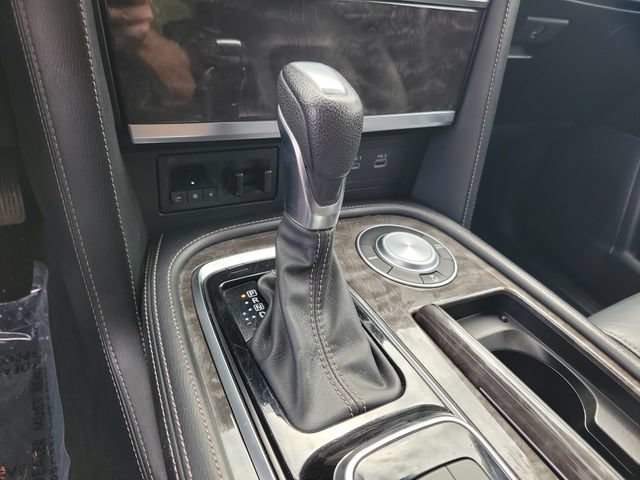 Used 2023 Nissan Armada Platinum w/ Captain's Chairs Package RWD image 35
