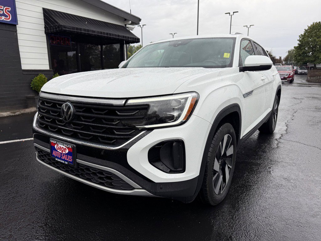 Used 2024 Volkswagen Atlas Cross Sport SE image 13