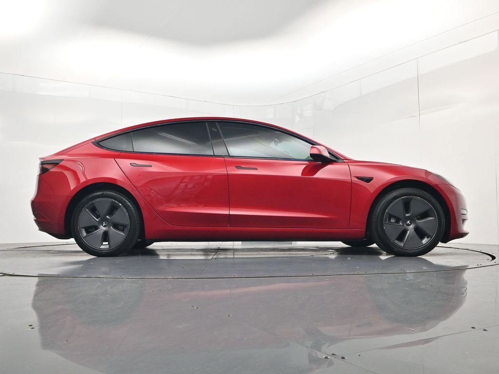 Used 2023 Tesla Model 3 Standard Range image 47