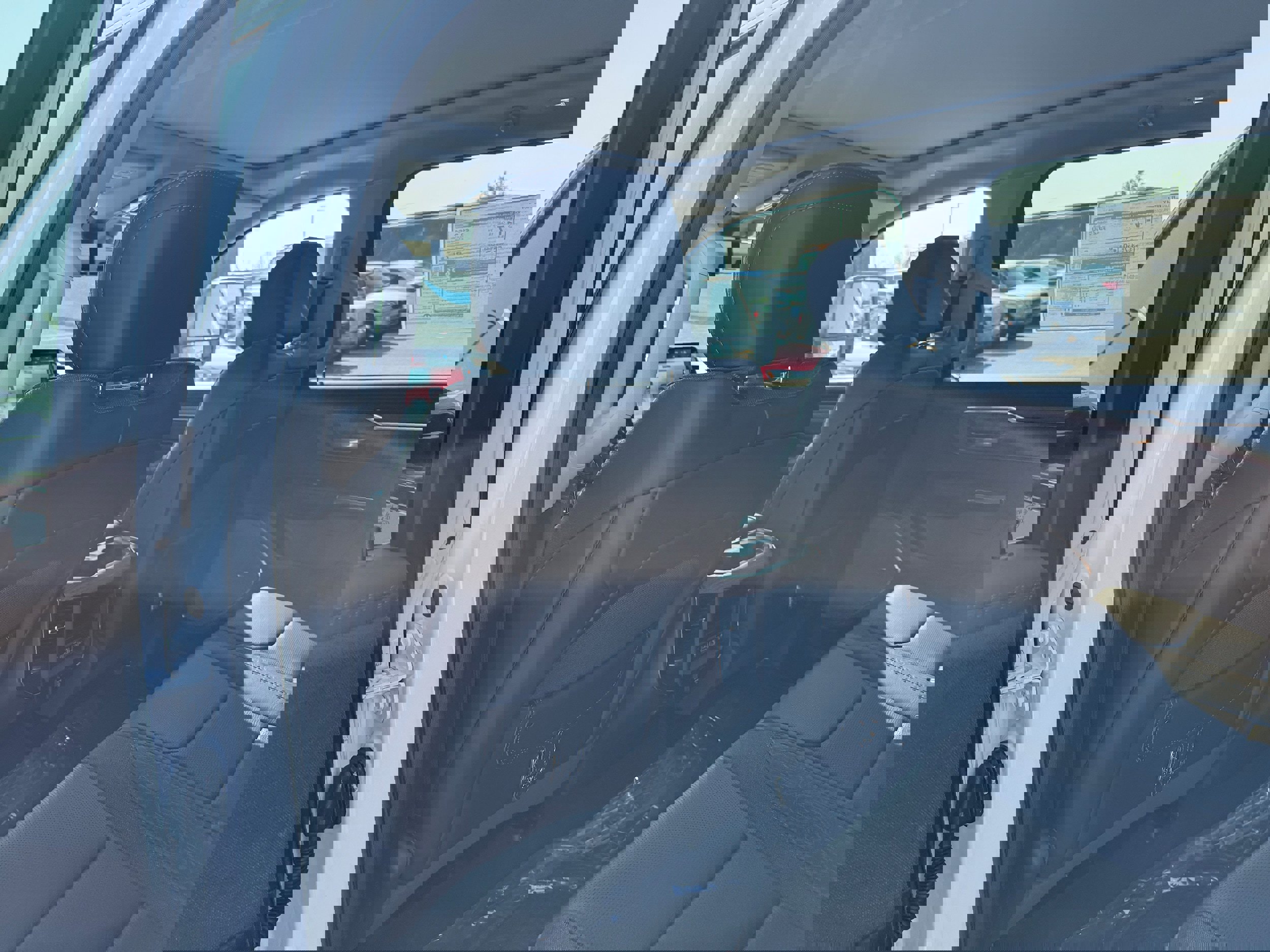 New 2025 RAM 1500 Limited image 7