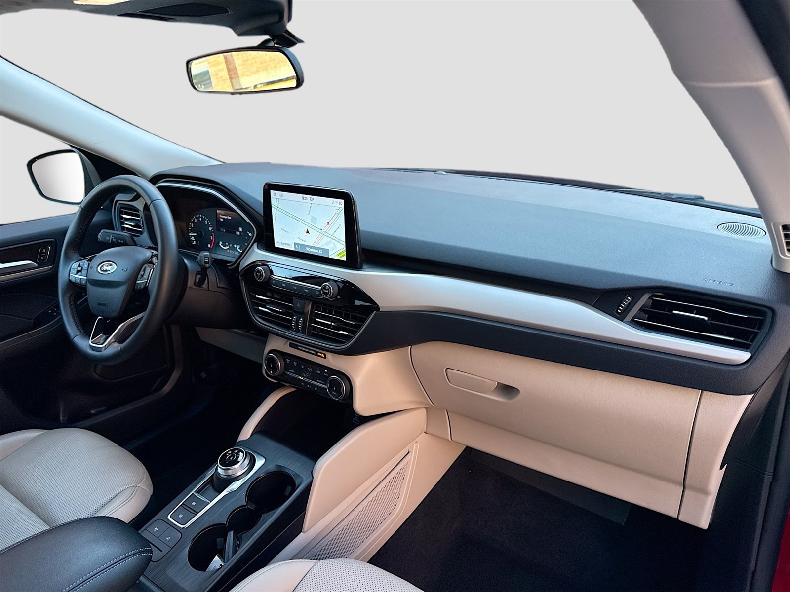 Used 2022 Ford Escape SEL image 30