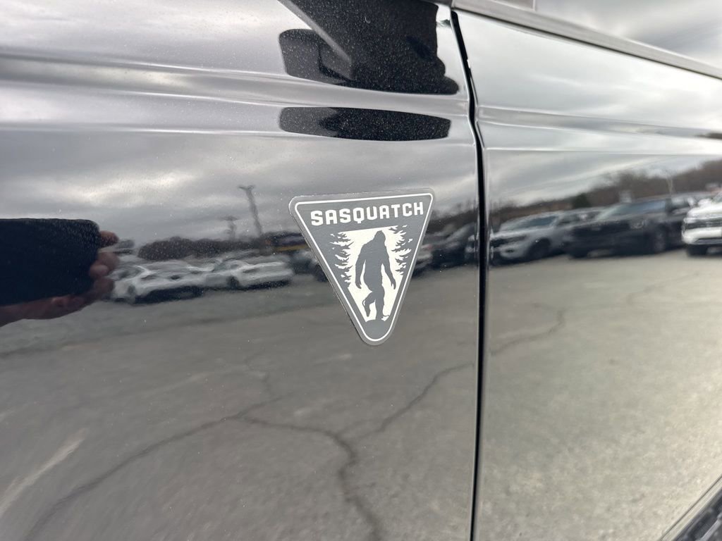 Used 2021 Ford Bronco 2-Door w/ Sasquatch Package image 28