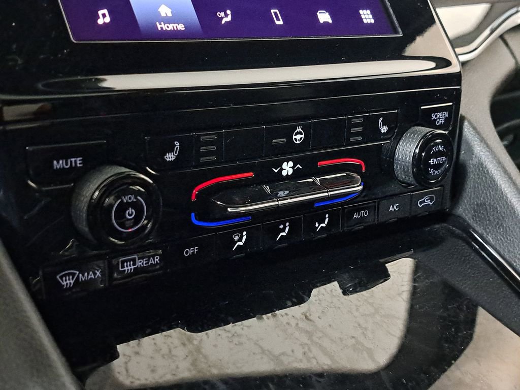 Used 2023 Jeep Grand Cherokee Altitude image 20