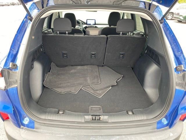 Used 2022 Ford Escape SE image 19