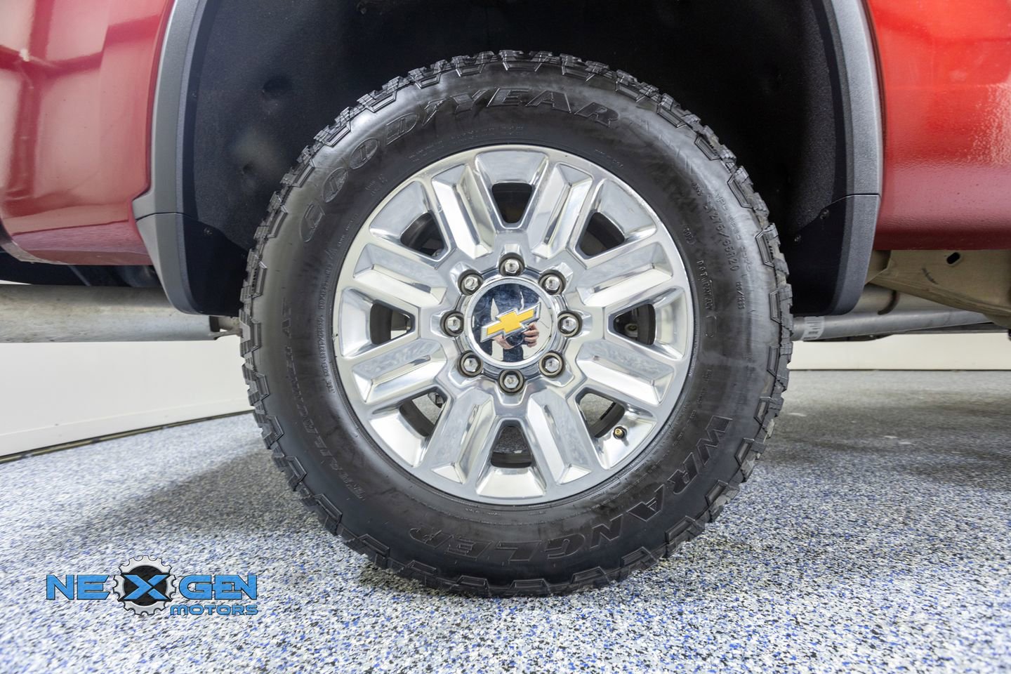 Used 2025 Chevrolet Silverado 2500 High Country w/ Technology Package image 47