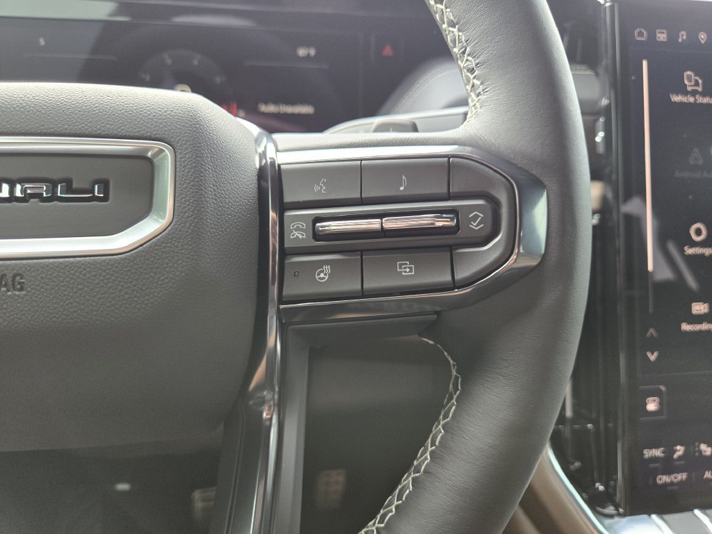 New 2027 GMC Yukon Denali Ultimate AWD/4WD image 17