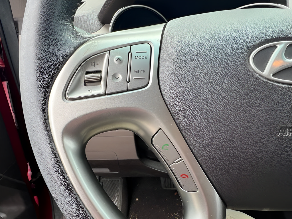 Used 2011 Hyundai Tucson GLS AWD/4WD image 20