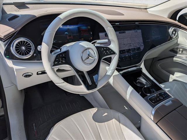Certified 2023 Mercedes-Benz EQS 580 4MATIC SUV image 9