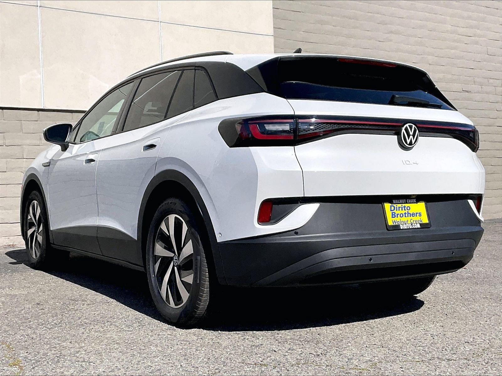 New 2026 Volkswagen ID.4 Pro RWD image 2