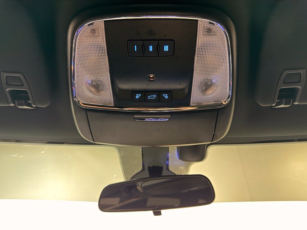 Used 2021 Jeep Grand Cherokee Laredo X RWD image 21
