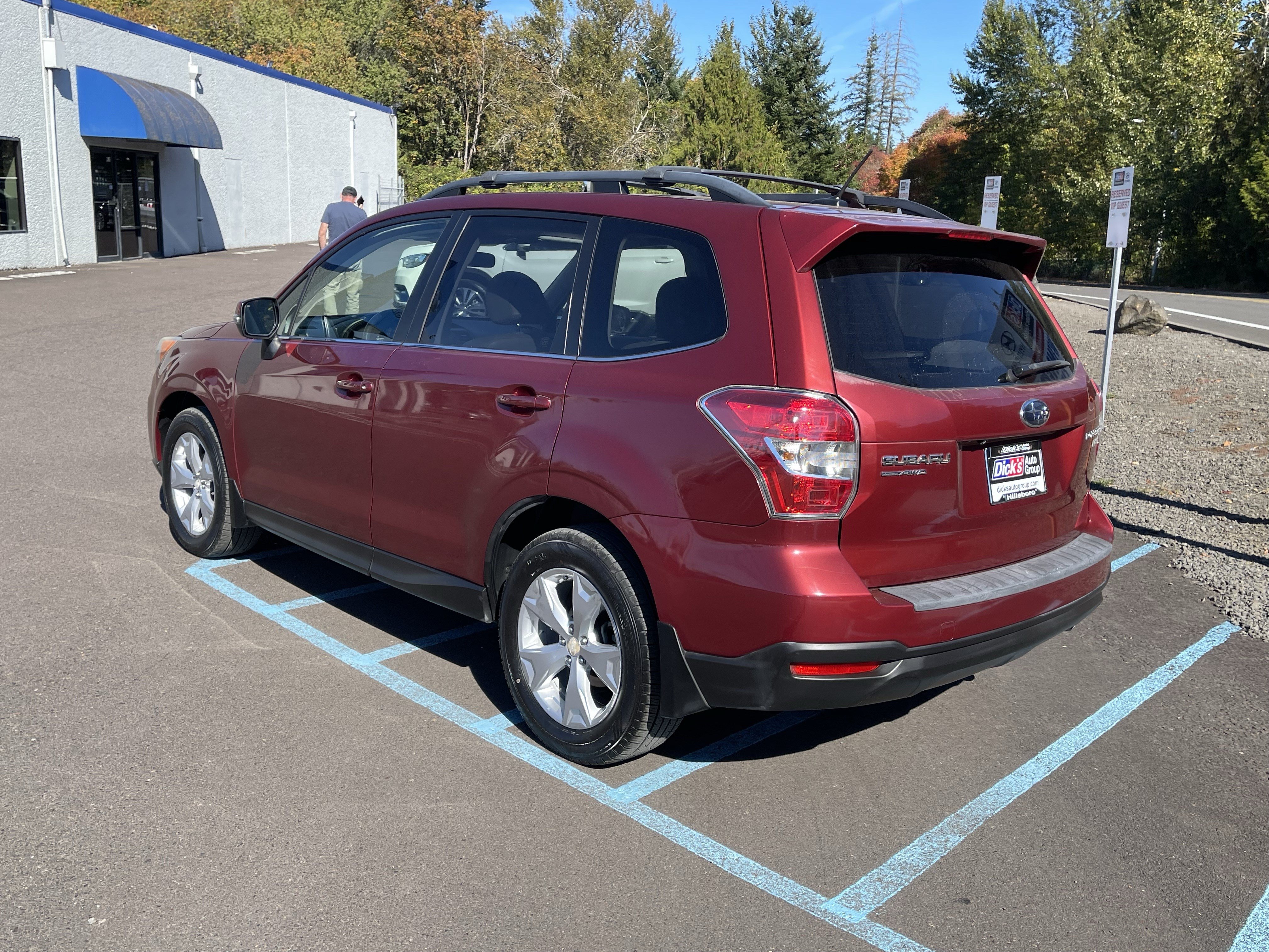 Used 2014 Subaru Forester 2.5i Touring AWD/4WD image 3
