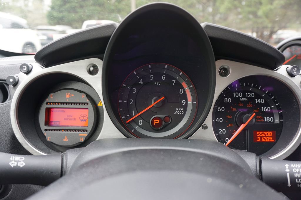 Used 2020 Nissan 370Z Coupe image 6