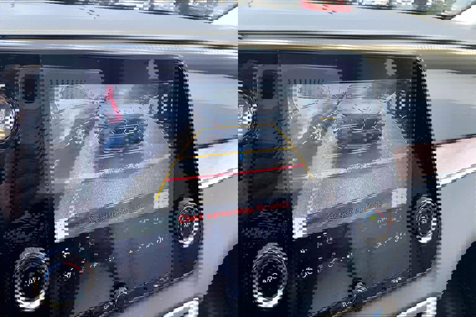 Used 2024 Lexus RX 350 Premium w/ Accessory Package image 27