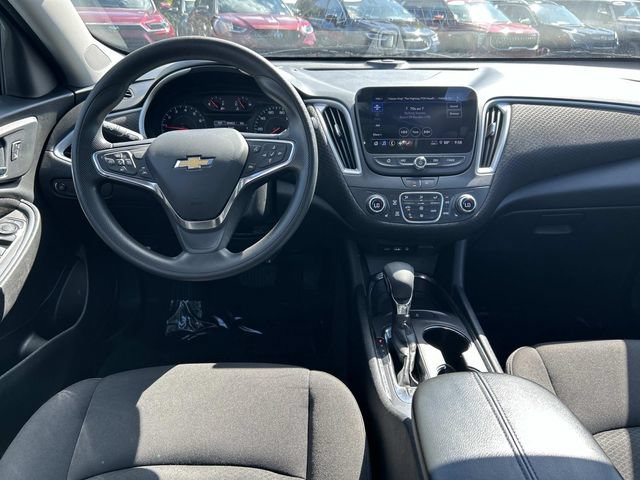 Used 2023 Chevrolet Malibu LT FWD image 14