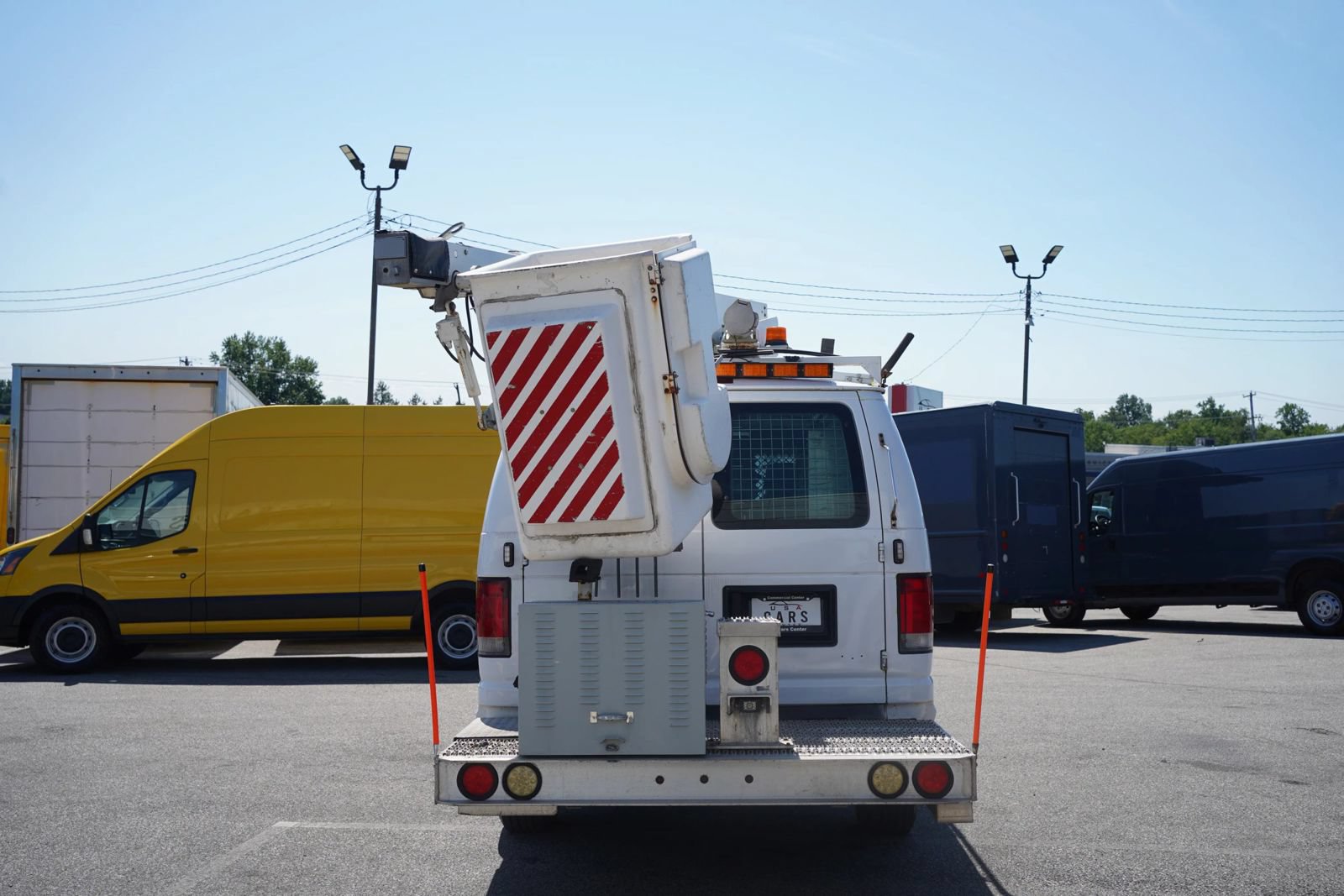 Used 2013 Ford E-350 and Econoline 350 Super Duty RWD image 8
