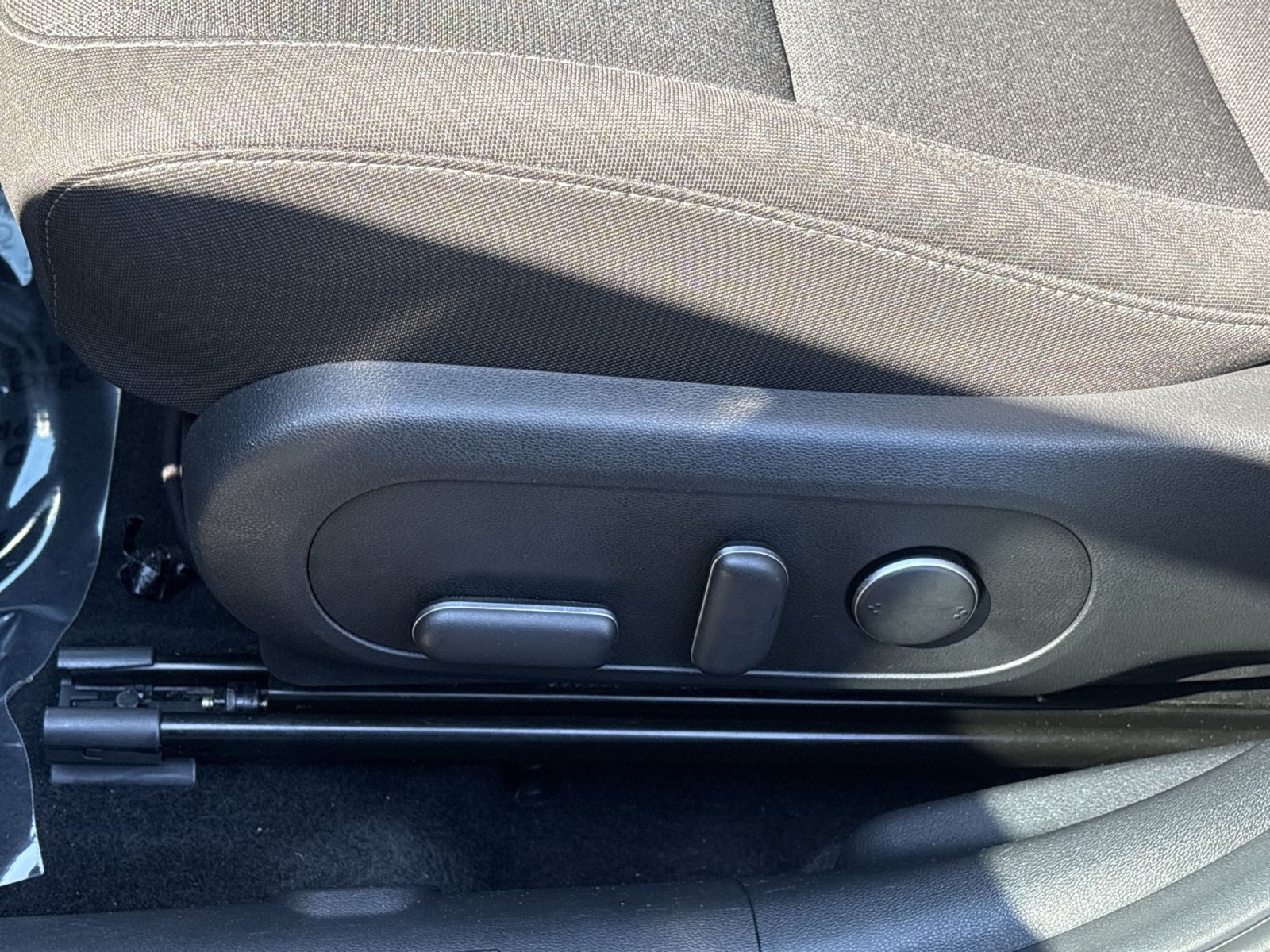 Certified 2024 Hyundai Kona SEL FWD image 14