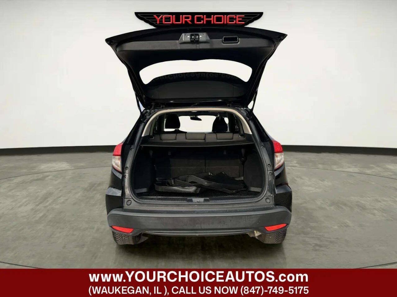 Used 2019 Honda HR-V LX image 14
