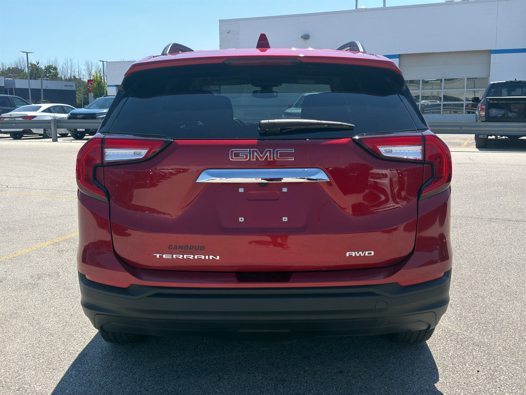 Used 2022 GMC Terrain SLE w/ Driver Convenience Package AWD/4WD image 7
