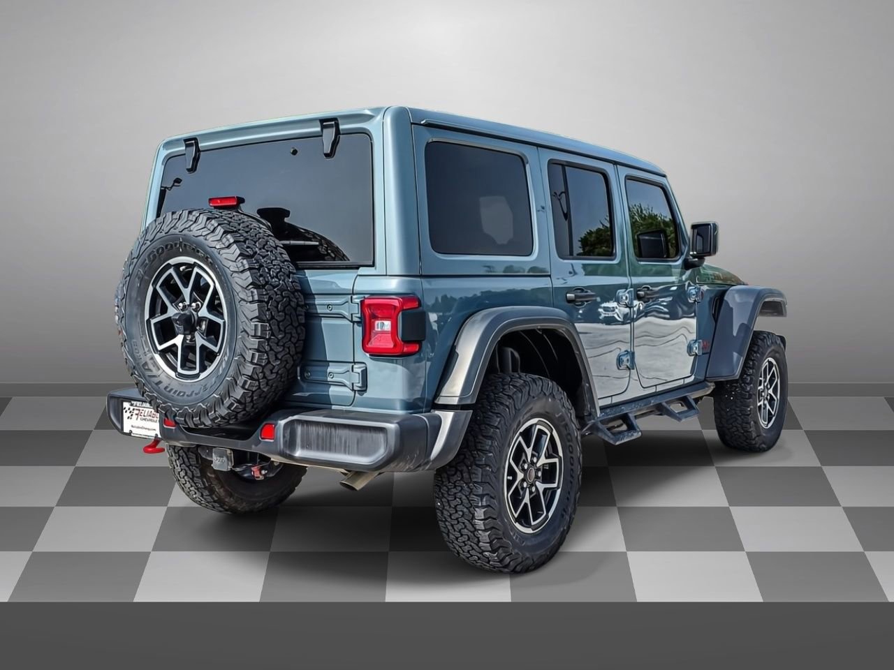 Used 2024 Jeep Wrangler Unlimited Rubicon w/ Technology Group AWD/4WD image 6