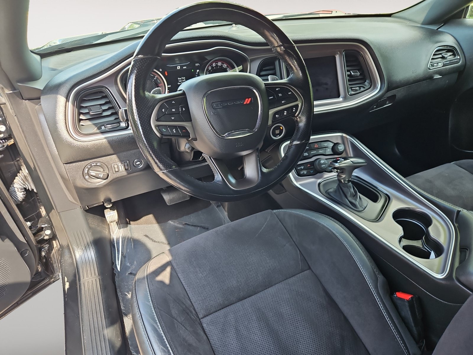 Used 2019 Dodge Challenger R/T Scat Pack w/ Dynamics Package RWD image 10