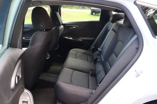 Used 2025 Chevrolet Malibu LT FWD image 21