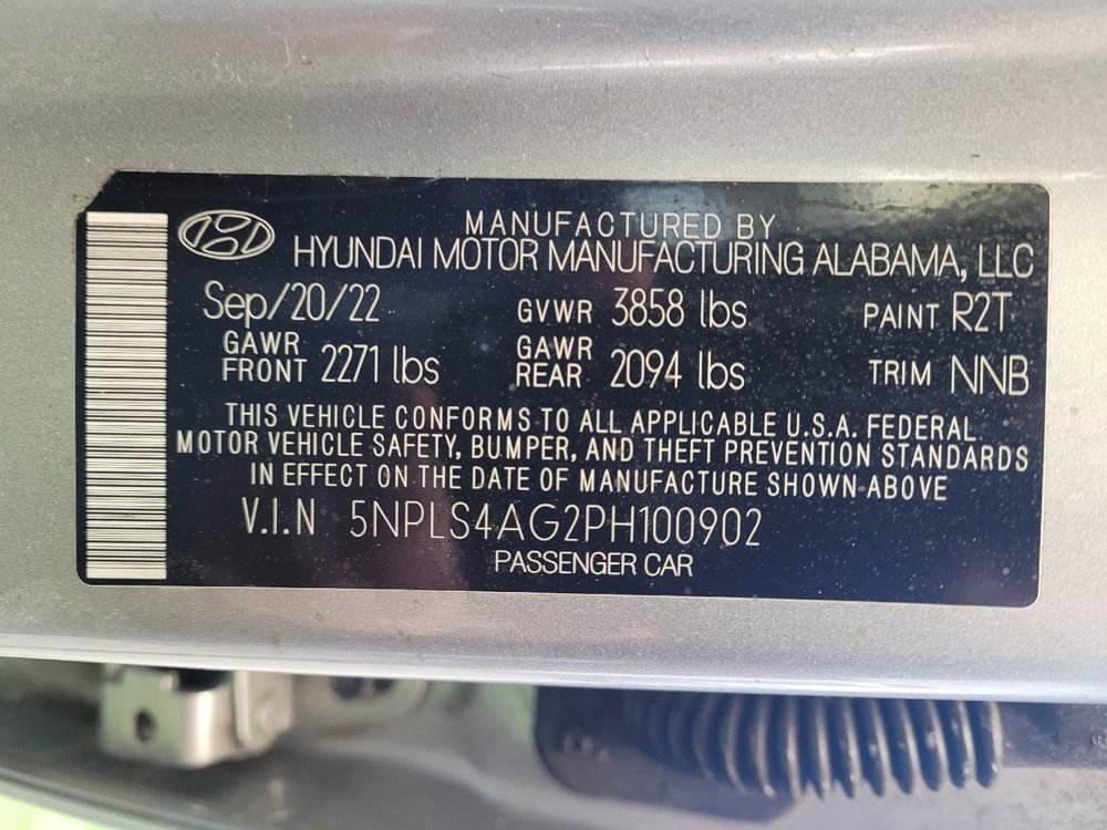 Used 2023 Hyundai Elantra SEL w/ Convenience Package image 33