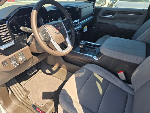 New 2026 GMC Sierra 1500 SLT image 18