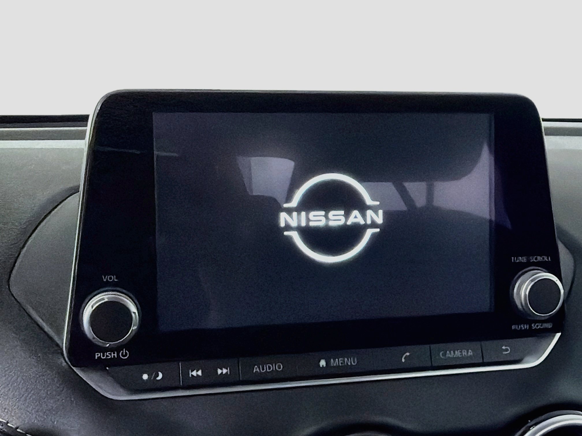 Used 2025 Nissan Sentra SV FWD image 19