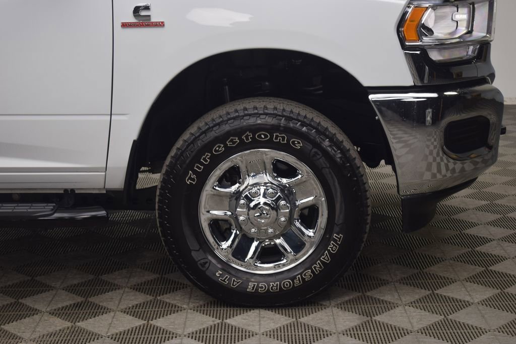 Used 2024 RAM 2500 Tradesman w/ Chrome Appearance Group image 31