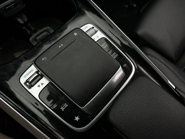 Used 2020 Mercedes-Benz GLB 250 4MATIC image 32