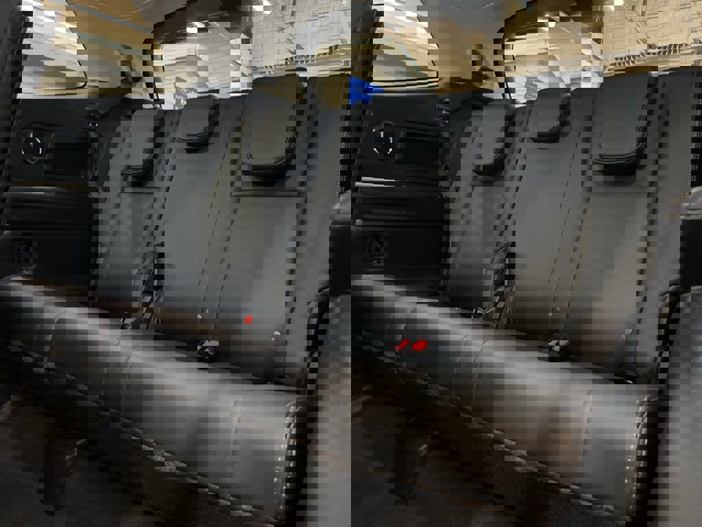 Used 2024 Subaru Ascent Touring image 33