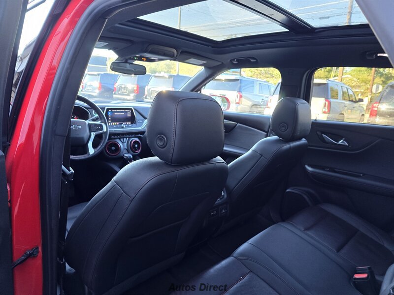Used 2019 Chevrolet Blazer RS w/ Sun and Wheels Package FWD image 27