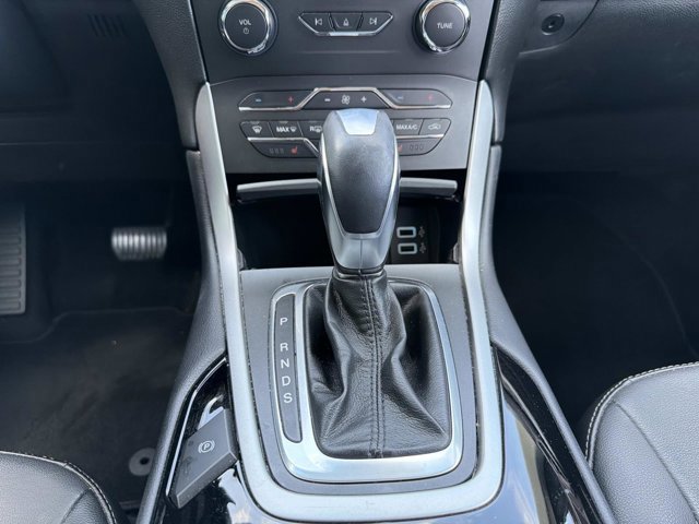 Used 2017 Ford Edge SEL w/ Equipment Group 201A image 31