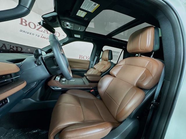 New 2025 Lincoln Navigator L Reserve image 22