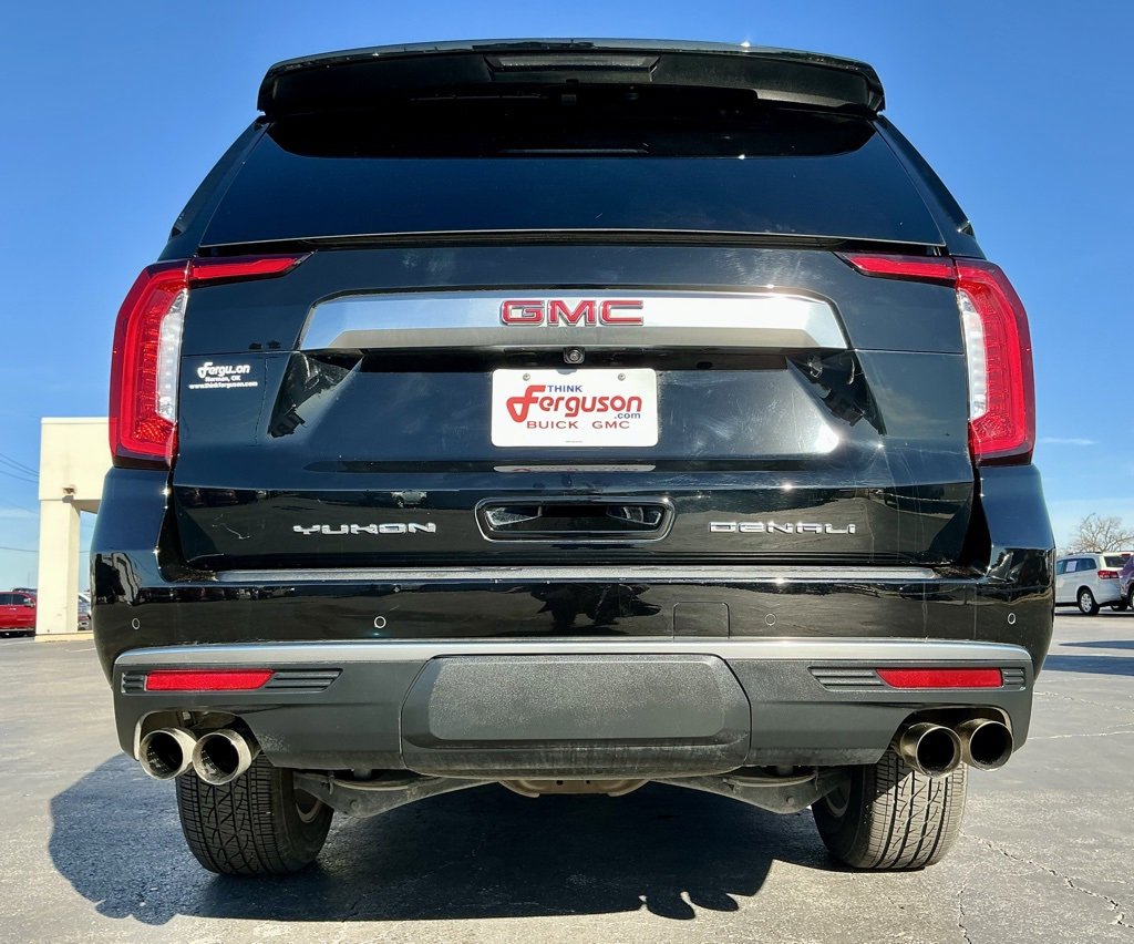 Used 2021 GMC Yukon XL Denali image 18