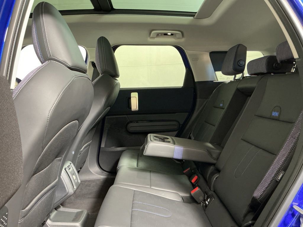 Certified 2025 MINI Cooper Countryman S w/ Comfort Package Max image 25