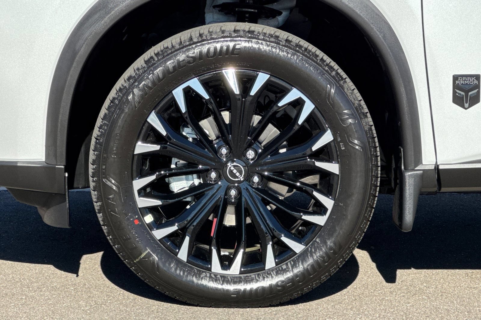 New 2026 Nissan Rogue Dark Armor AWD/4WD image 32