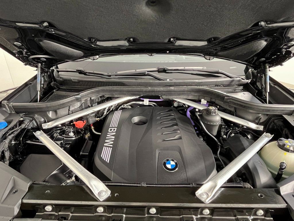 Certified 2026 BMW X5 xDrive40i w/ M Sport Package image 17