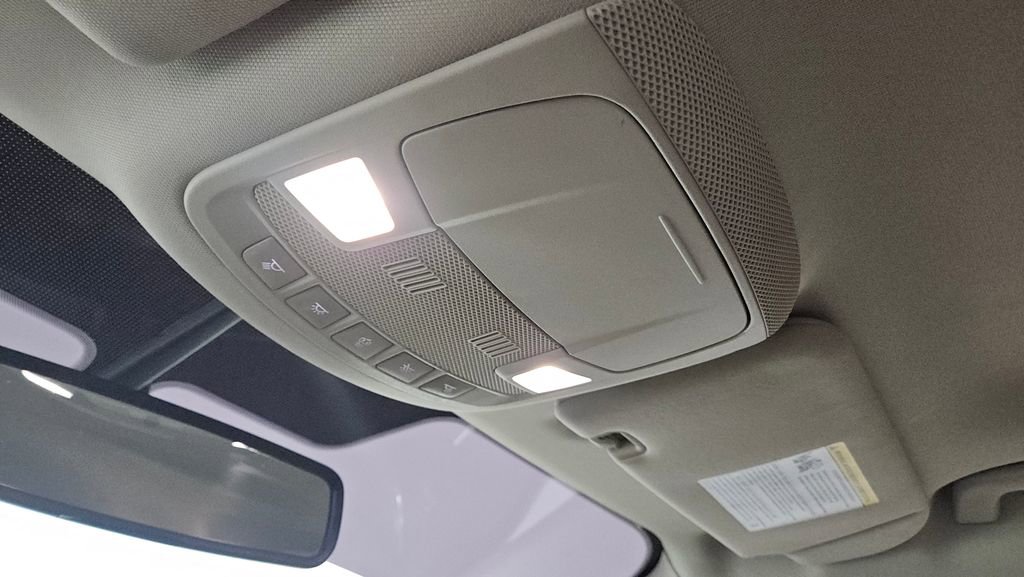 Used 2019 Lincoln MKC Premiere image 31