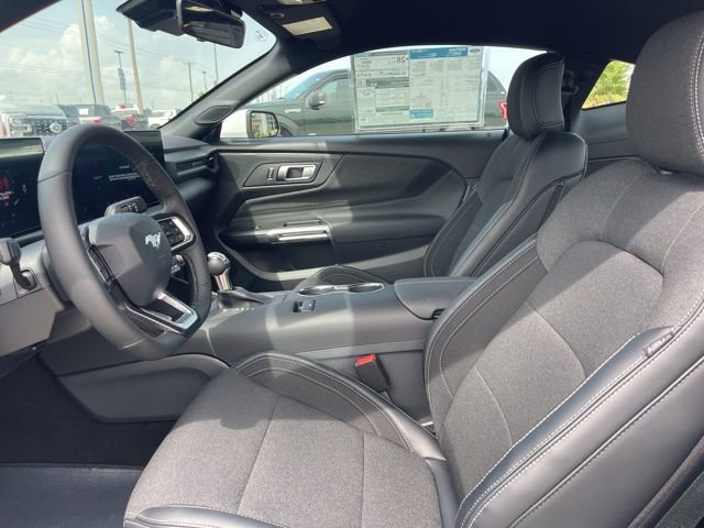 New 2025 Ford Mustang Coupe image 12