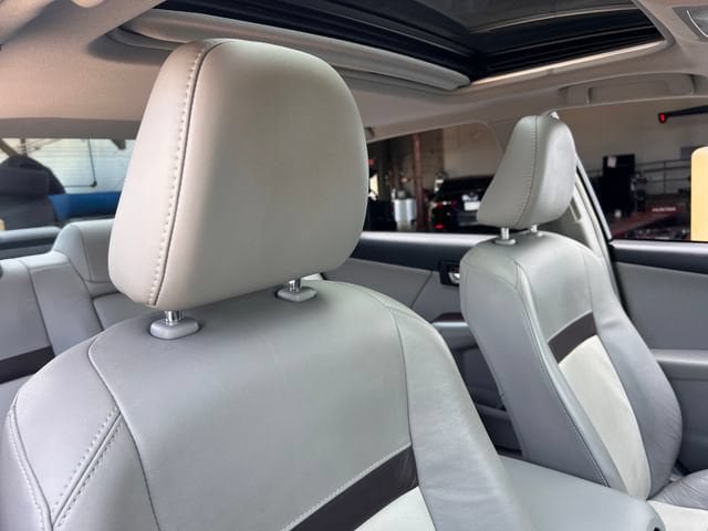 Used 2012 Toyota Camry XLE w/ Leather Pkg FWD image 30